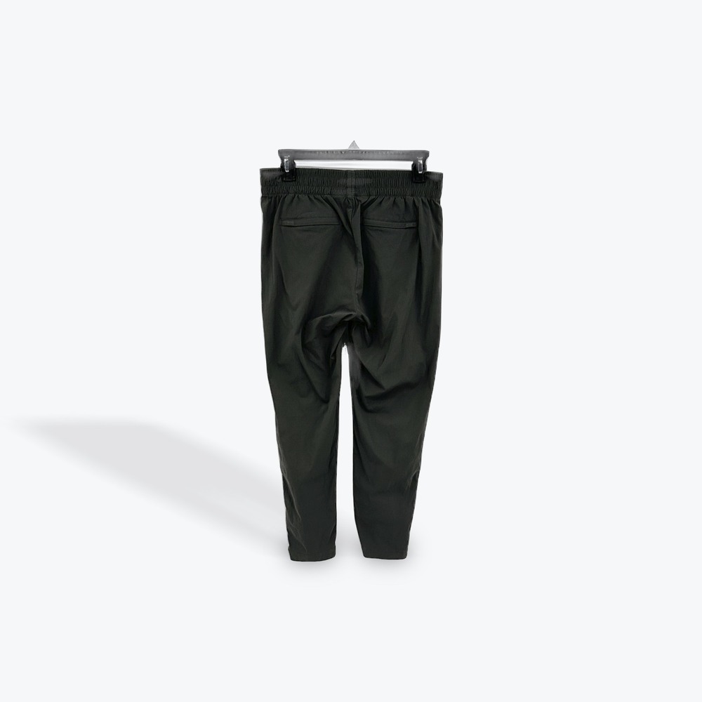 Athleta Trekkie North Jogger Pants Womens Size 6 Black Zip Pockets Athletic - Picture 2 of 7